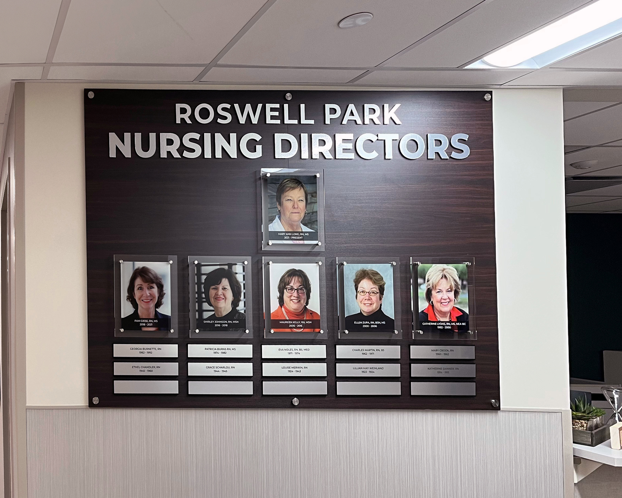Roswell Park nursing directors large interior wall display